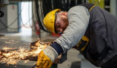 Türkiye’de en yüksek kazanç getiren sektör ve meslekler açıklandı