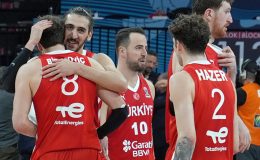 A Milli Takım son saniye basketi ile kazandı!