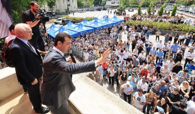 İmamoğlu’nun belediye ziyareti mitinge dönüştü