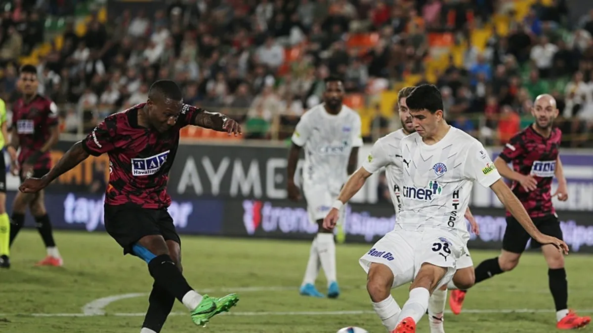 Paşa’nın deplasmanda Alanya keyfi