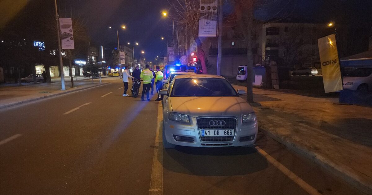 İşten çıkarılınca patronunu 14 bıçak darbesiyle öldürdü