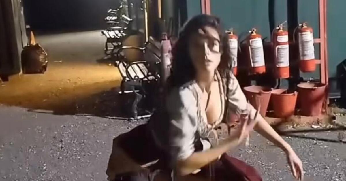 Melis Sezen’in ateşli dansı