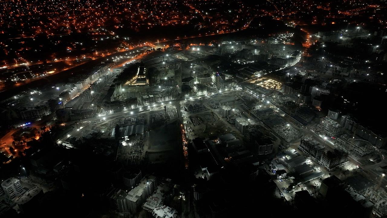 11 ilde asrın inşa seferberliği gece gündüz devam ediyor