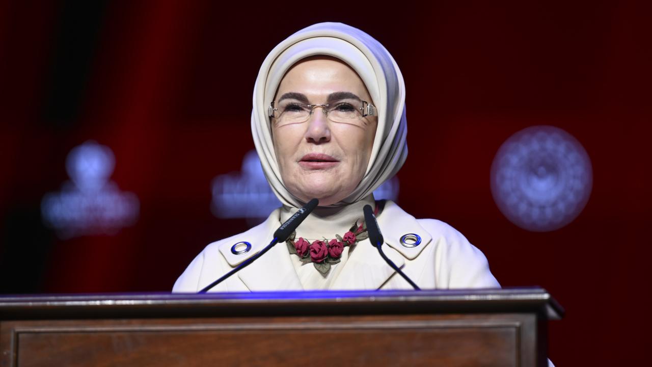 Emine Erdoğan: Sigarayı Bırakma Günü, yarınlar için başlangıç adımı olsun