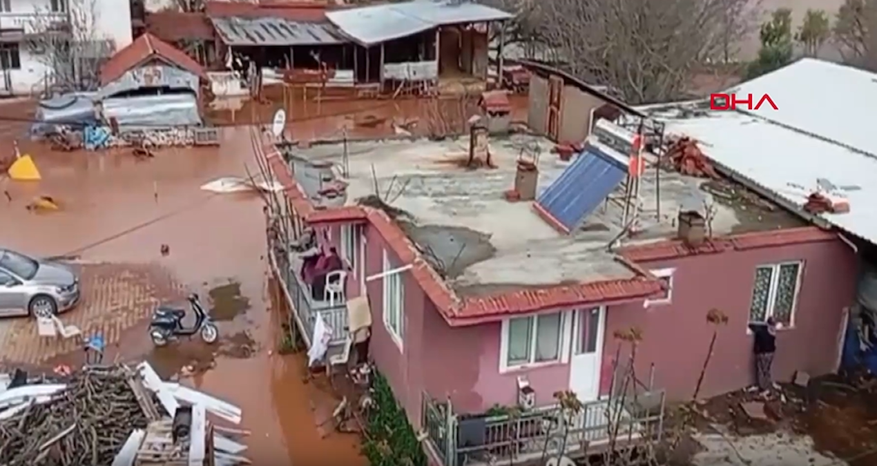 Burdur’da taşkın felaketi