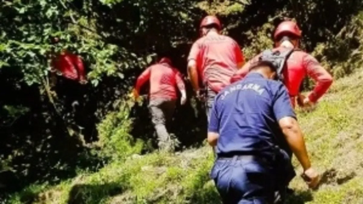 Giresun’da kayıp kişi dereye devrilen otomobilde ölü bulundu