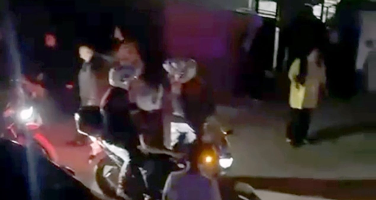 Oğlunun ettiği mesaj kavgası babasının sonu oldu!